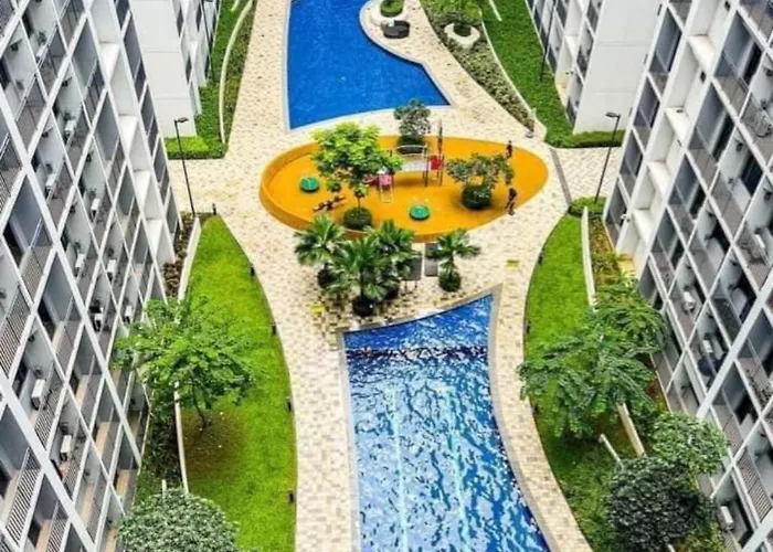 With Balcony Near In Mall Of Located In Shore1 And 2 Residences Aparthotel Manila