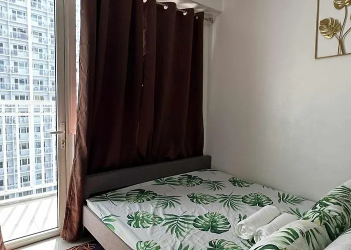 Aparthotel With Balcony Near In Mall Of Located In Shore1 And 2 Residences