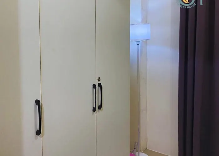 Aparthotel With Balcony Near In Mall Of Located In Shore1 And 2 Residences 3*