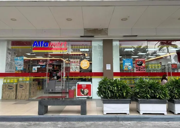 With Balcony Near In Mall Of Located In Shore1 And 2 Residences Aparthotel Manila