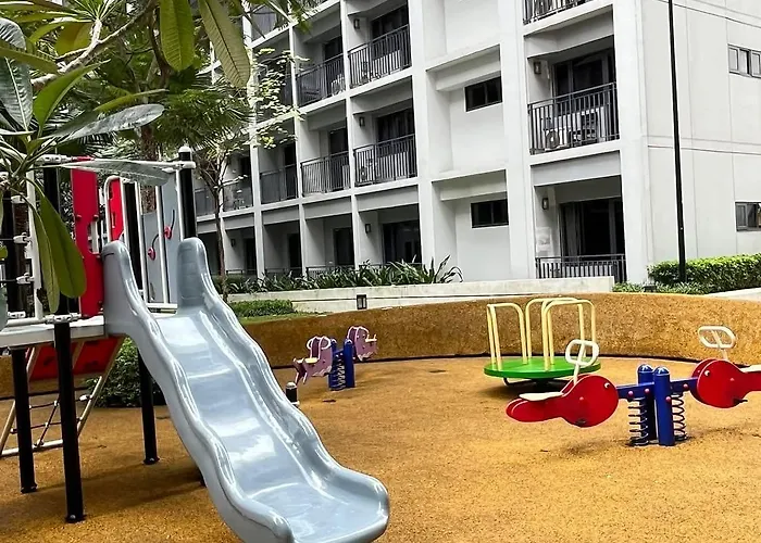 With Balcony Near In Mall Of Located In Shore1 And 2 Residences 3* Manila