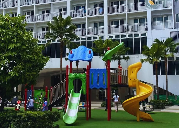 Aparthotel With Balcony Near In Mall Of Located In Shore1 And 2 Residences 3*