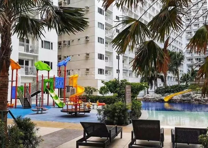 With Balcony Near In Mall Of Located In Shore1 And 2 Residences