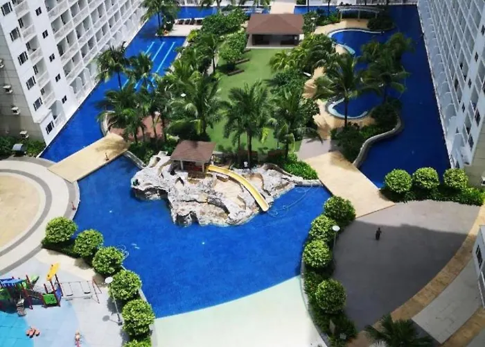 Aparthotel With Balcony Near In Mall Of Located In Shore1 And 2 Residences